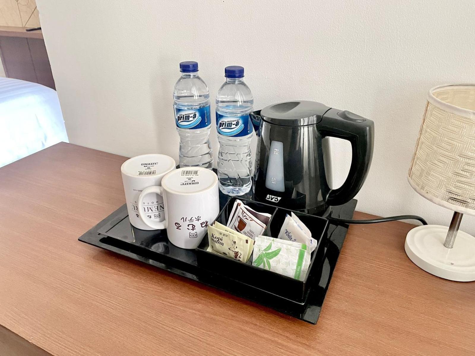 Nemuru Hotel Ciputat Pondokcabe Hilir Екстериор снимка