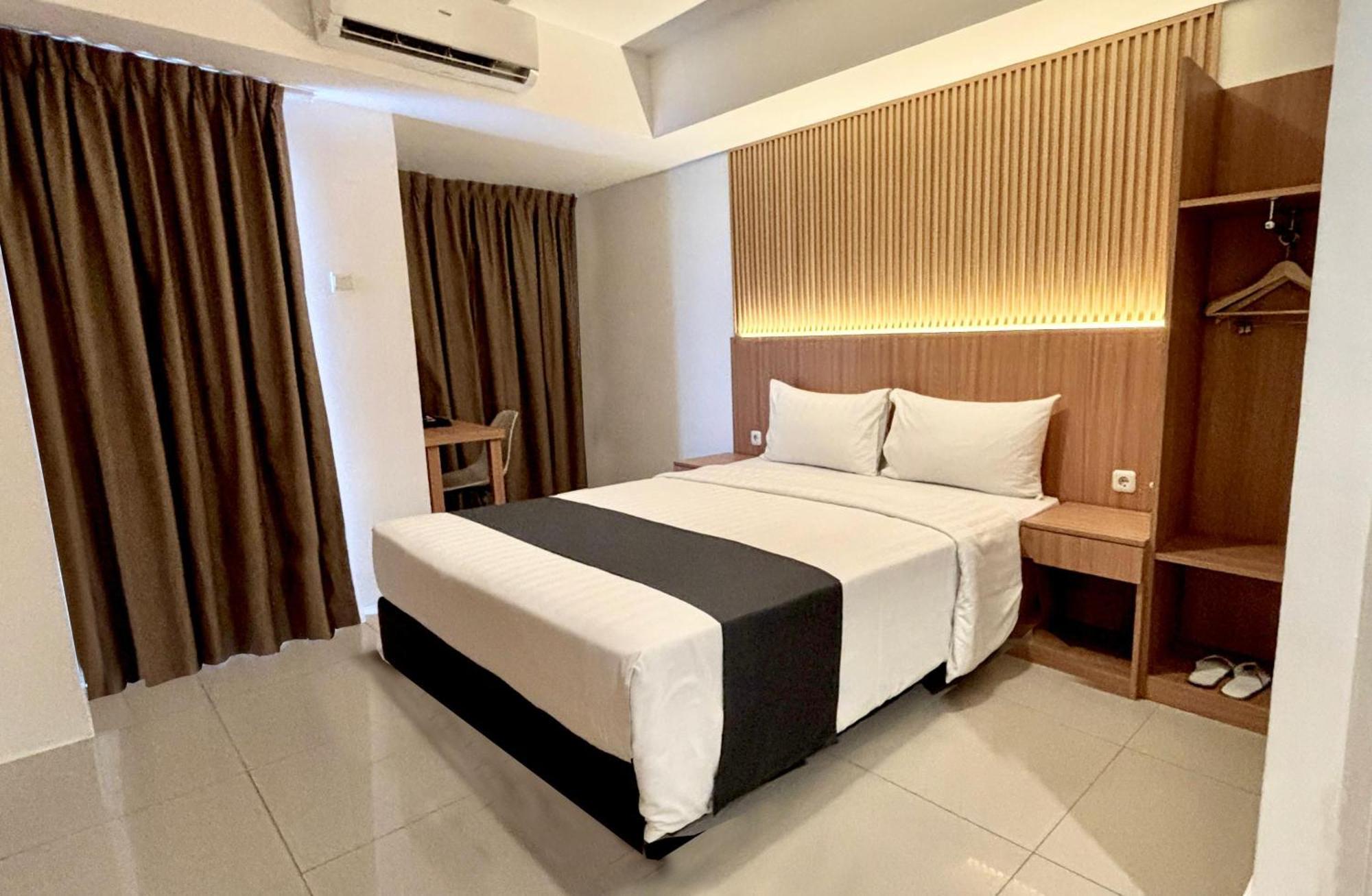 Nemuru Hotel Ciputat Pondokcabe Hilir Екстериор снимка